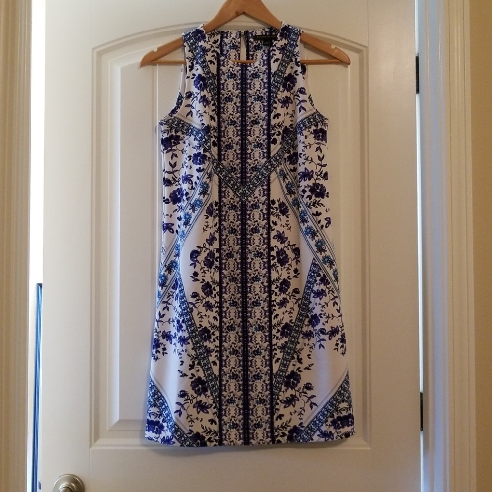 Bana Republic Factory shift dress